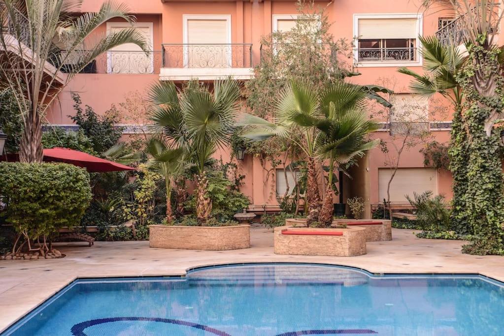 Beautiful, Great Equipped 122 M Holiday Apartment Near Majorelle Garden And Gueliz With Pool Views And A Large Balcony And Terrace Marrakesh Eksteriør billede
