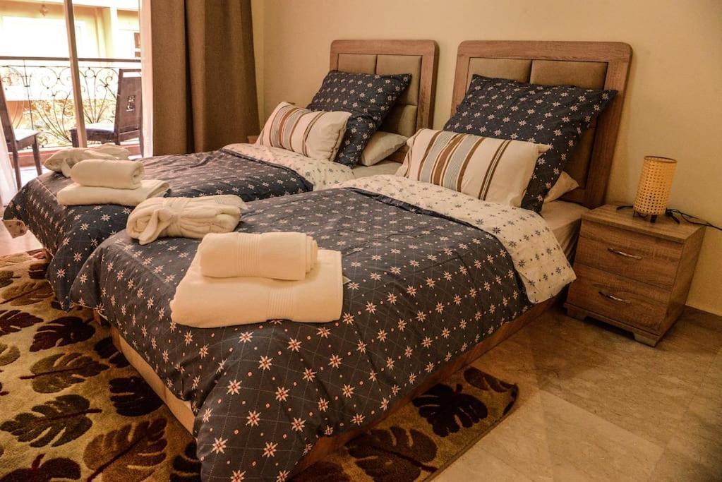 Beautiful, Great Equipped 122 M Holiday Apartment Near Majorelle Garden And Gueliz With Pool Views And A Large Balcony And Terrace Marrakesh Eksteriør billede