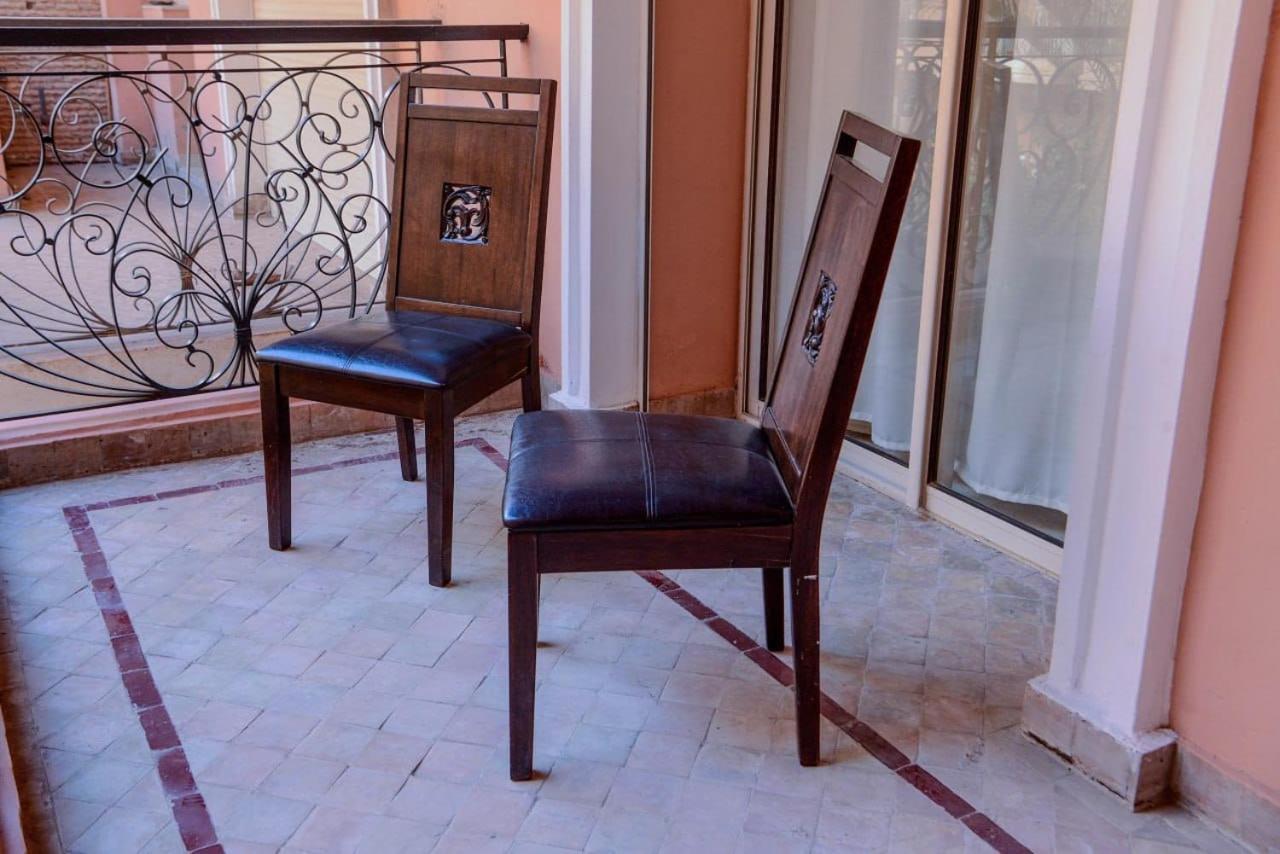 Beautiful, Great Equipped 122 M Holiday Apartment Near Majorelle Garden And Gueliz With Pool Views And A Large Balcony And Terrace Marrakesh Eksteriør billede